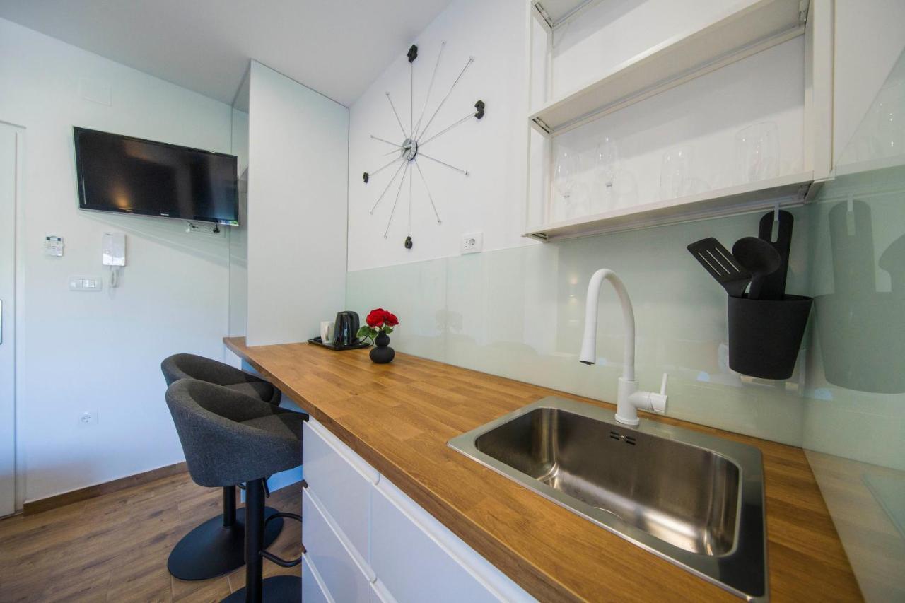 Split Central Luxury Studios Luaran gambar